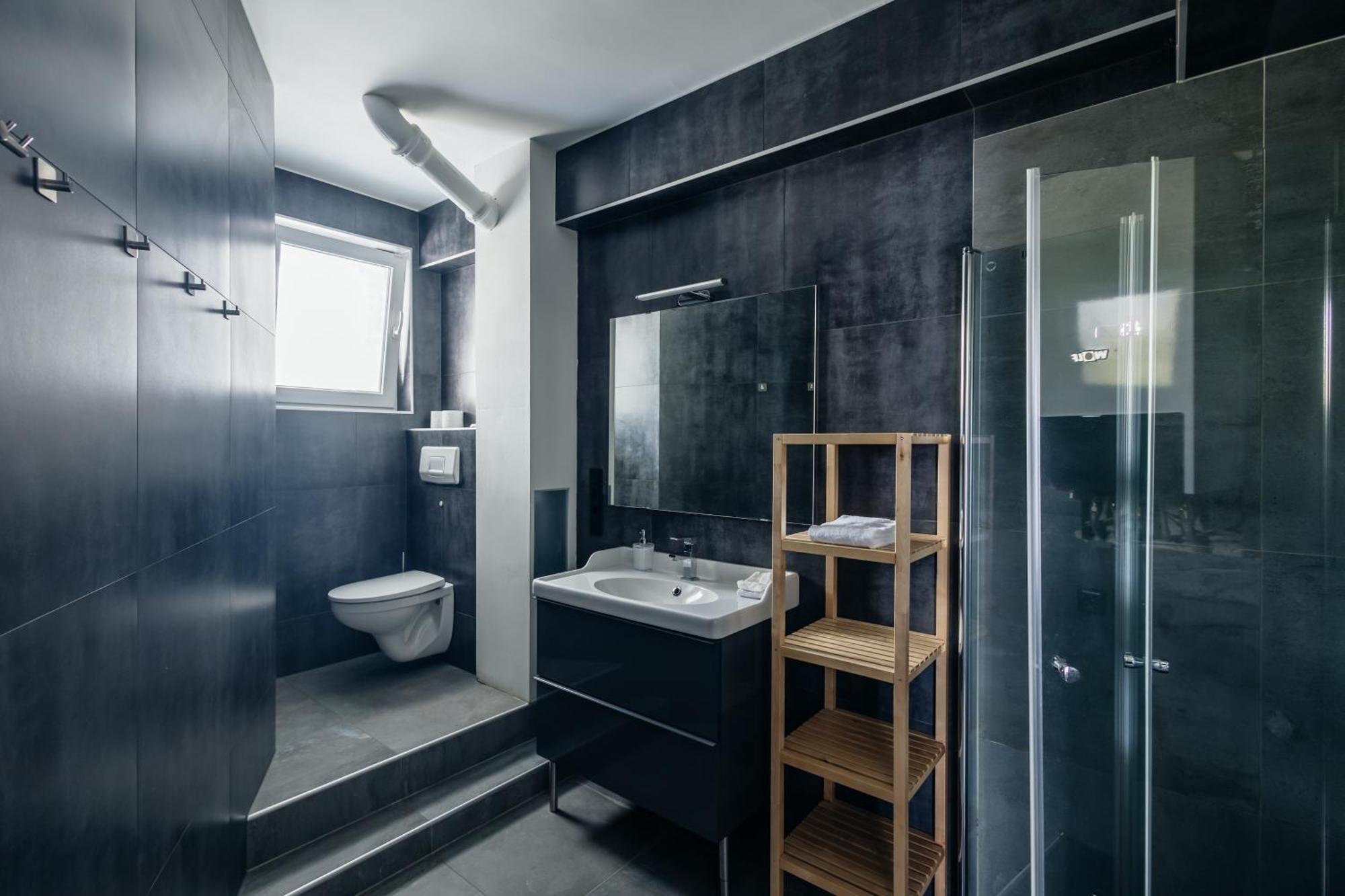 Centrally Located 2-Room Apartment Hannover Esterno foto