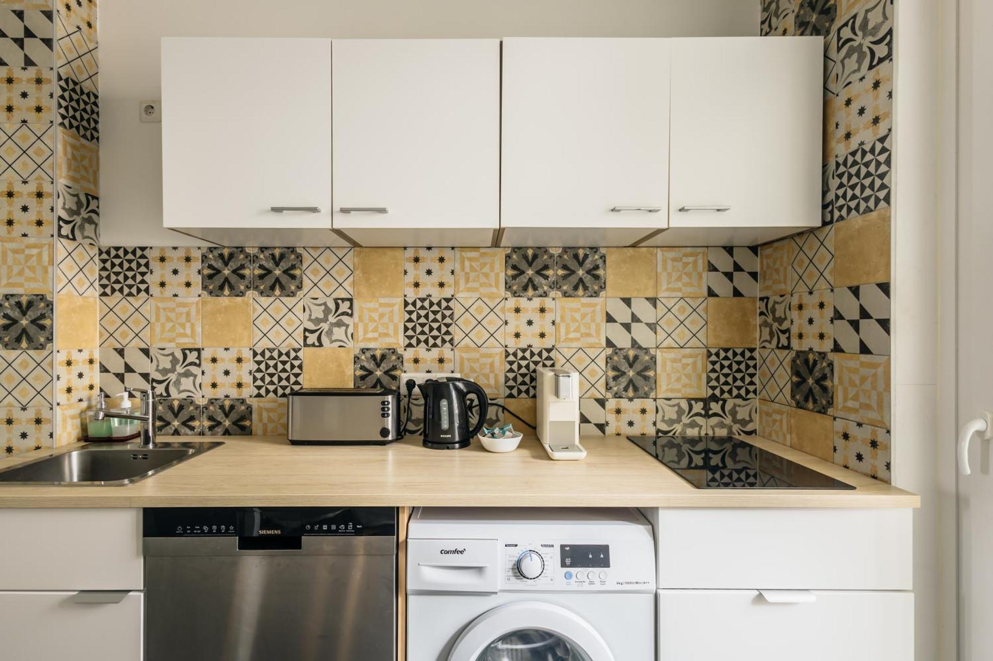 Centrally Located 2-Room Apartment Hannover Camera foto